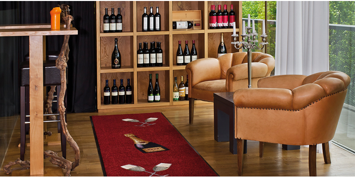 Designmatto tai sisustusmatto perinteisen logomaton ohella